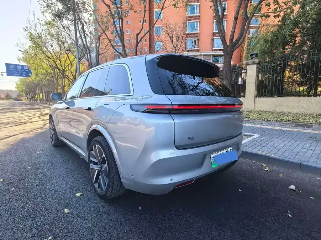Li Auto L8 2023 из CN, фото 3