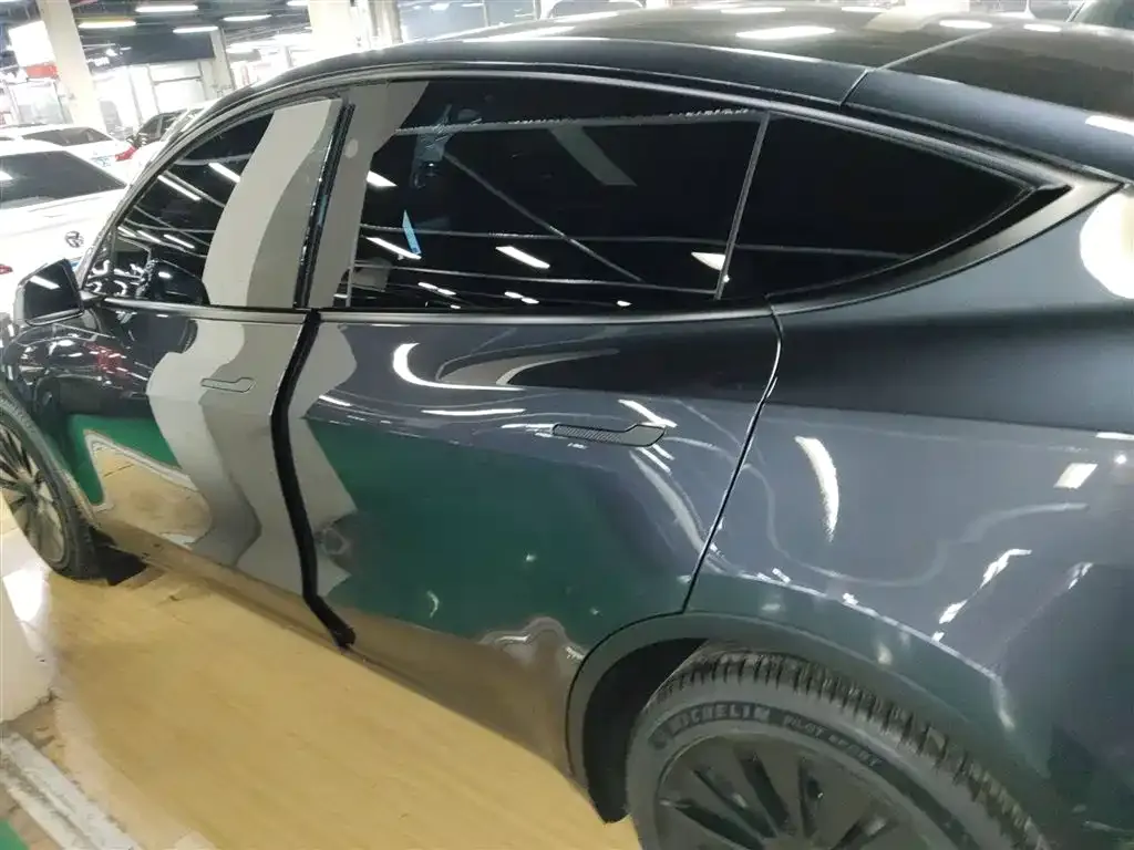 Tesla Model Y 2024 из CN, фото 5