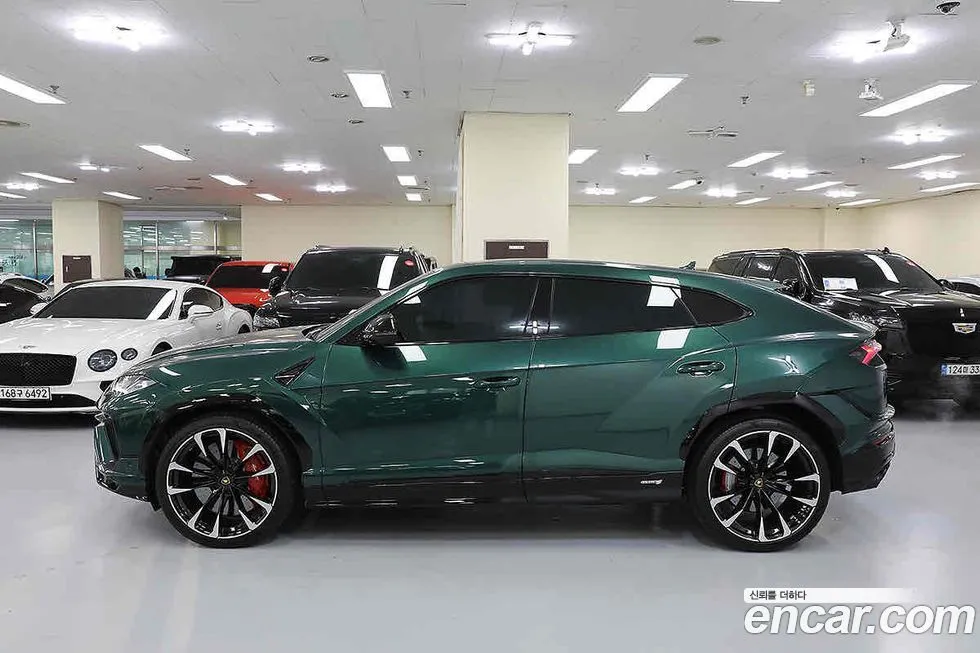 Lamborghini Urus 2024 из KR, фото 6