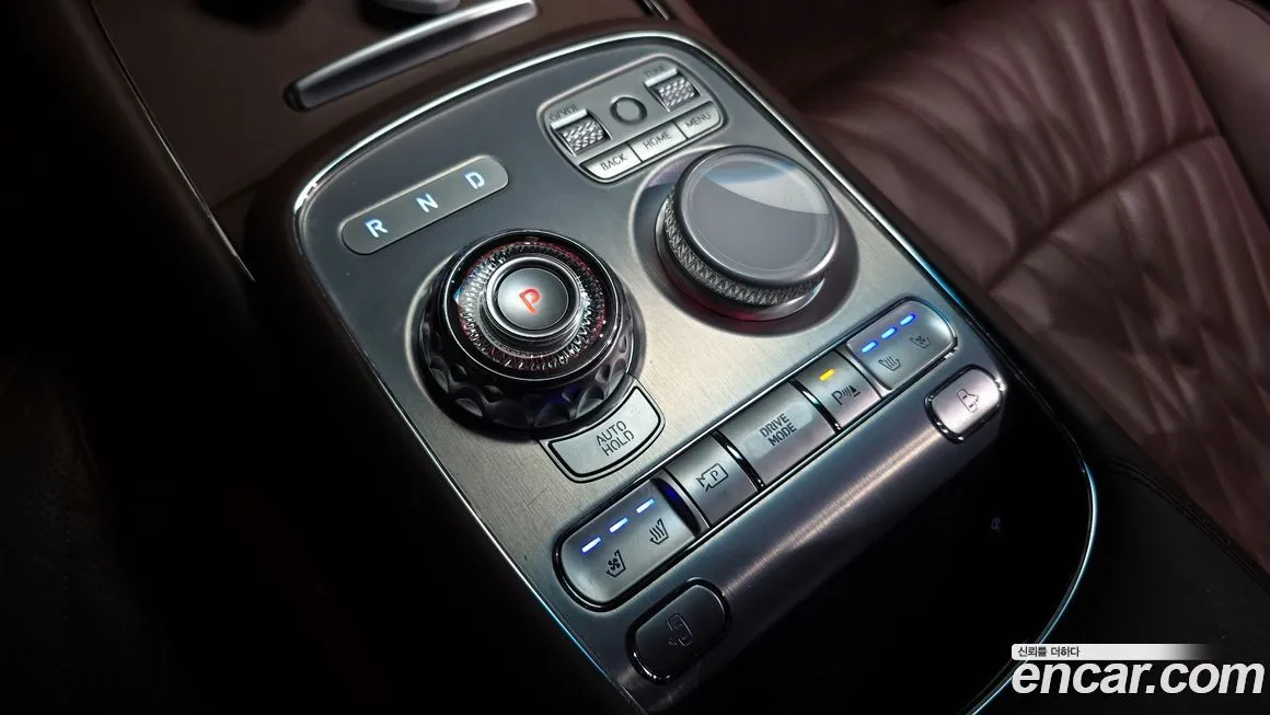 Genesis G90 — фото 9