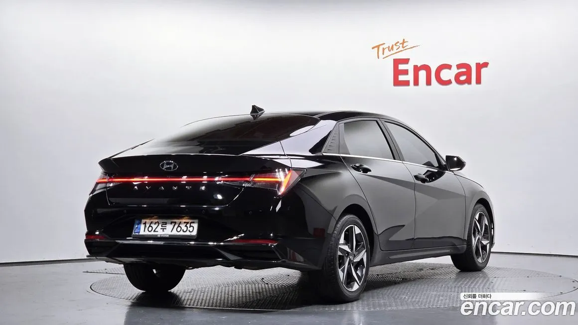 Hyundai AVANTE 2021 из KR, фото 2