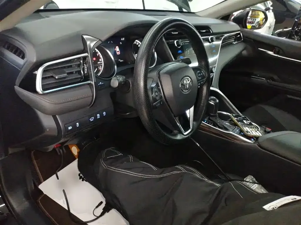 Toyota Camry 2021 из CN, фото 10