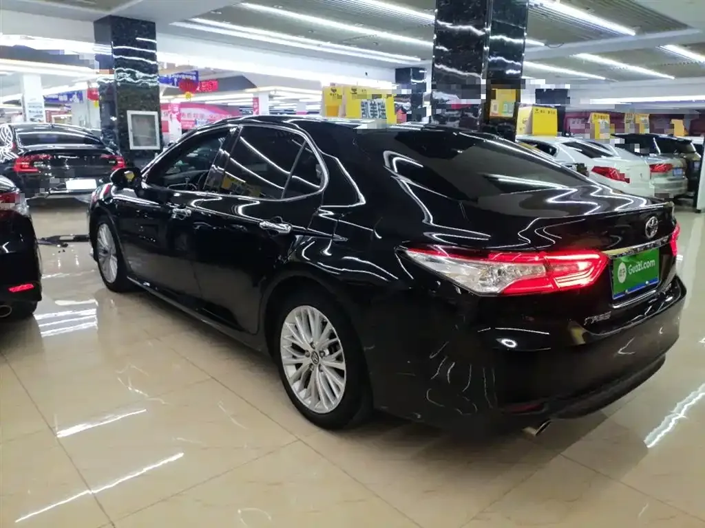 Toyota Camry 2021 из CN, фото 5