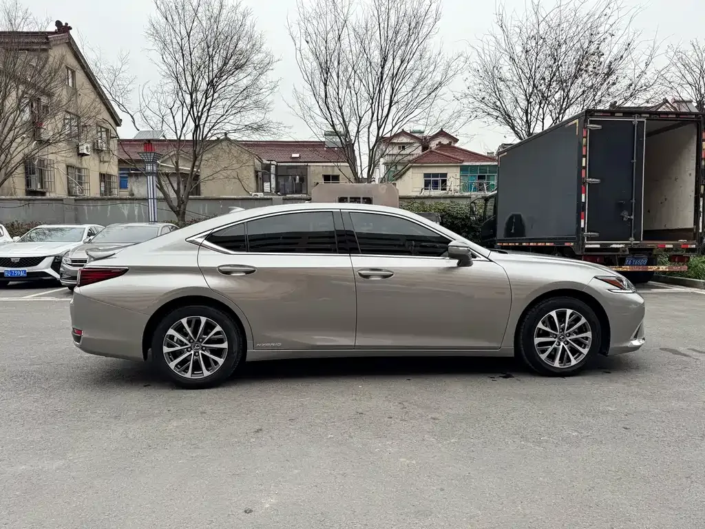 Lexus ES 2021 из CN, фото 5
