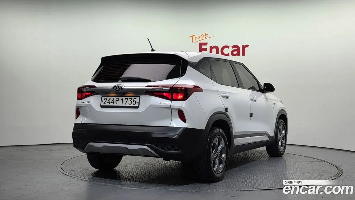 Kia Seltos 2022 из KR, фото 2