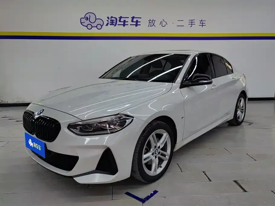 BMW 1 Series — фото 1