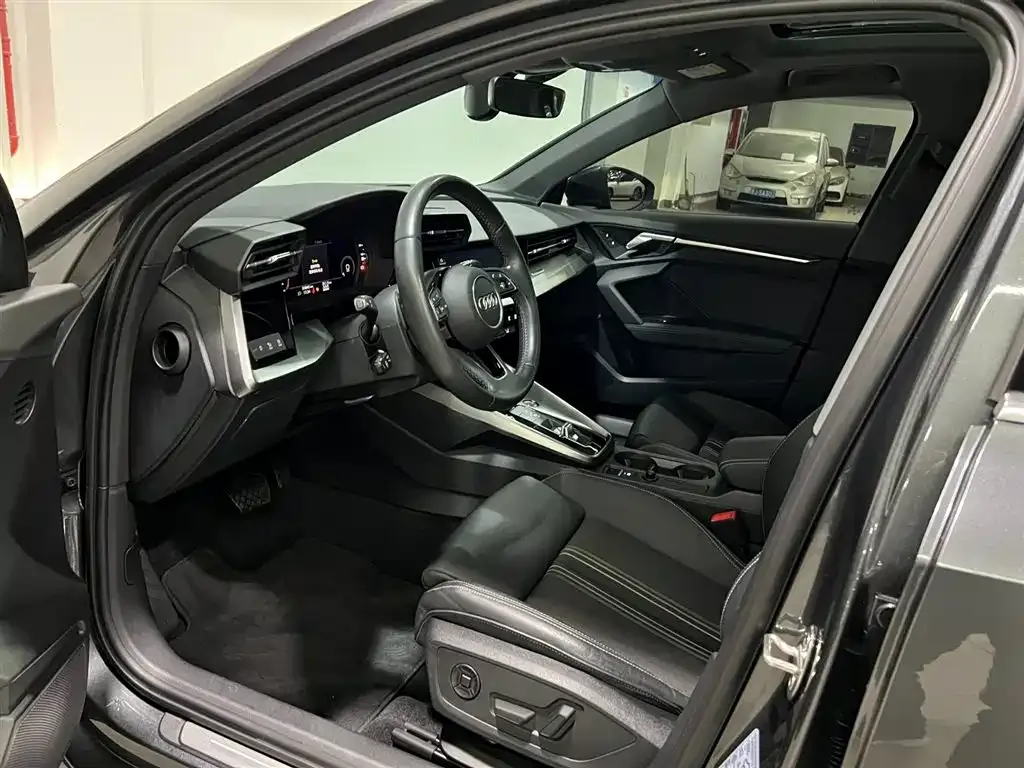 Audi A3 2021 из CN, фото 9