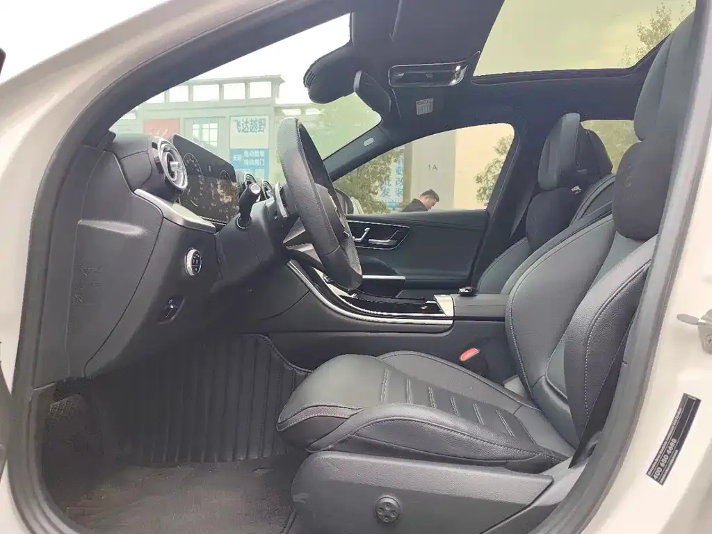 Mercedes-Benz C-Class 2023 из CN, фото 7