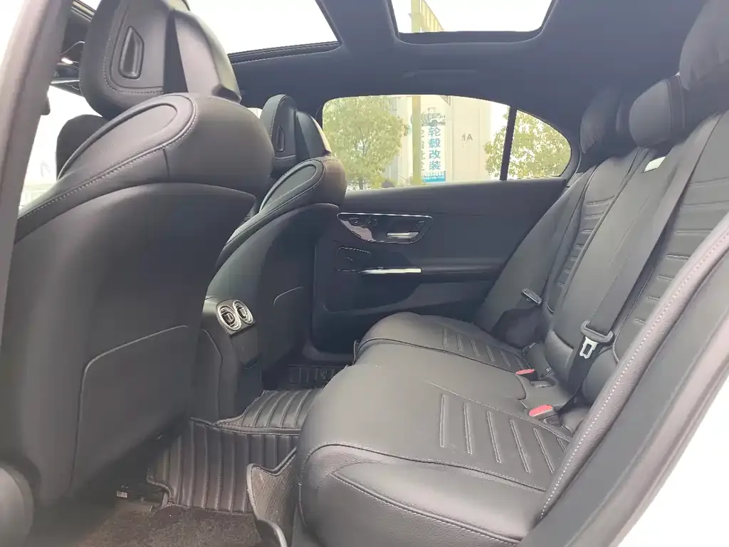 Mercedes-Benz C-Class 2023 из CN, фото 8