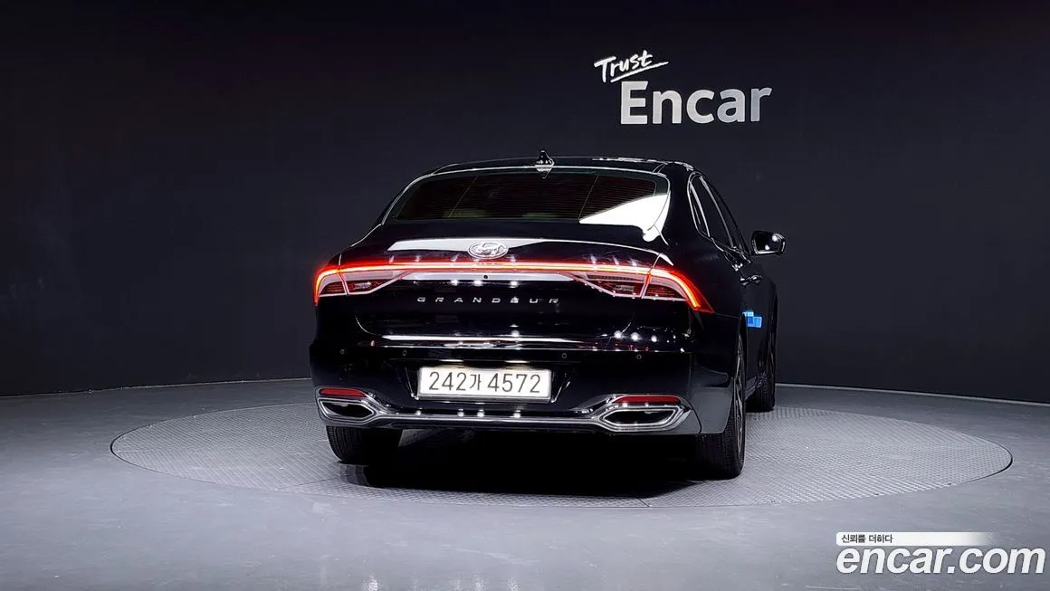 Hyundai Grandeur 2023 из KR, фото 4