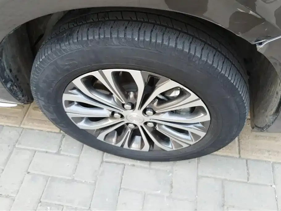 Buick GL8 2023 из CN, фото 6