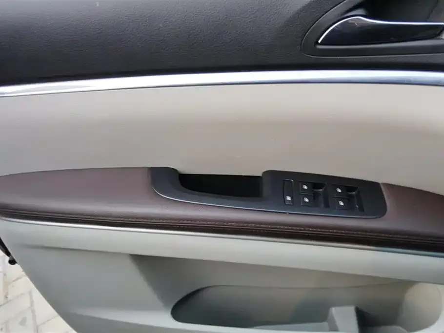 Buick GL8 2023 из CN, фото 7