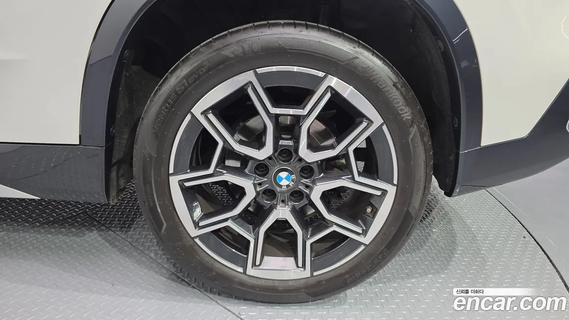 BMW X1 2024 из KR, фото 5