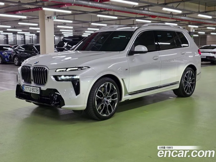 BMW X7 — фото 2