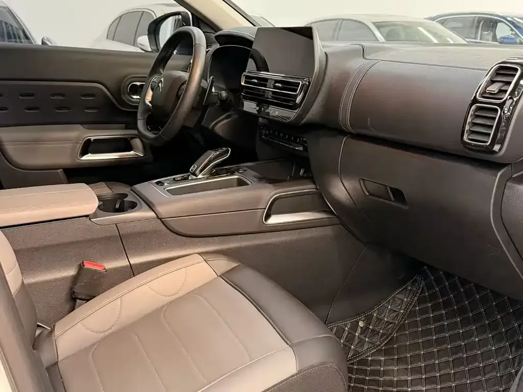 Citroen C5 AIRCROSS 2024 из CN, фото 6