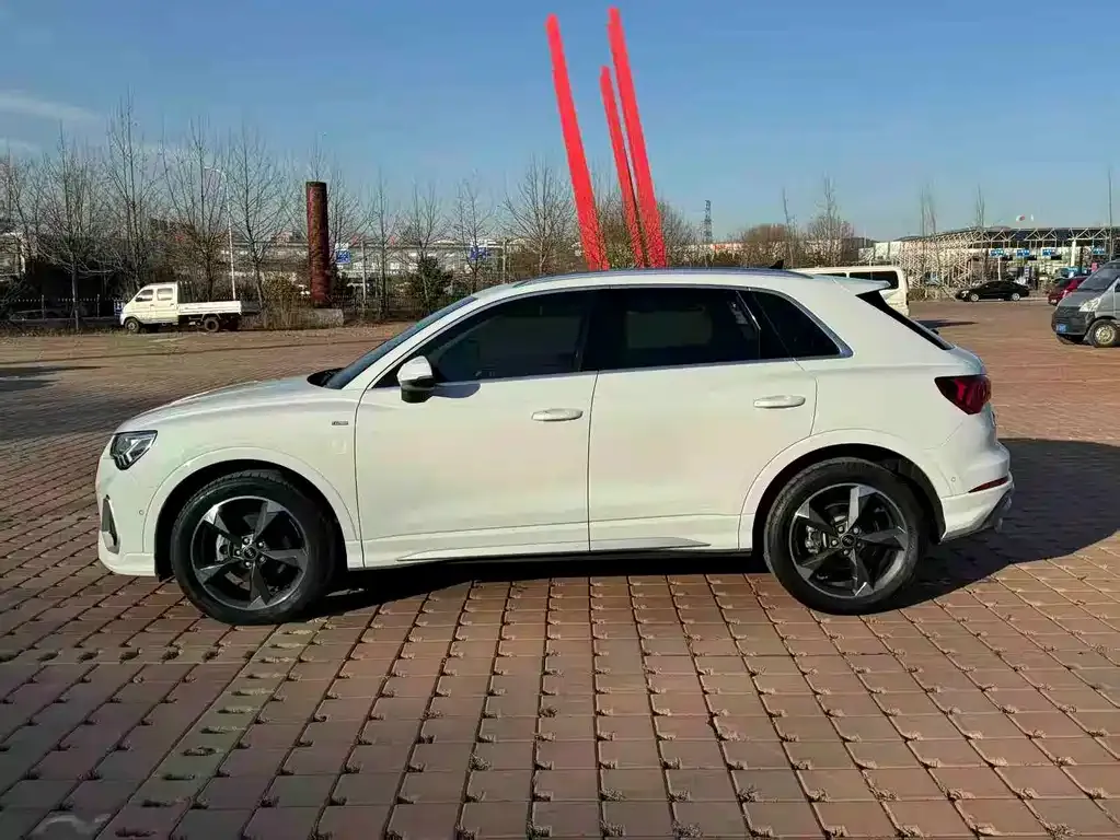 Audi Q3 2022 из CN, фото 4