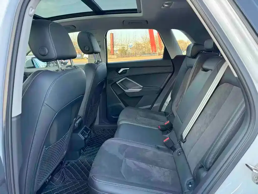 Audi Q3 2022 из CN, фото 9