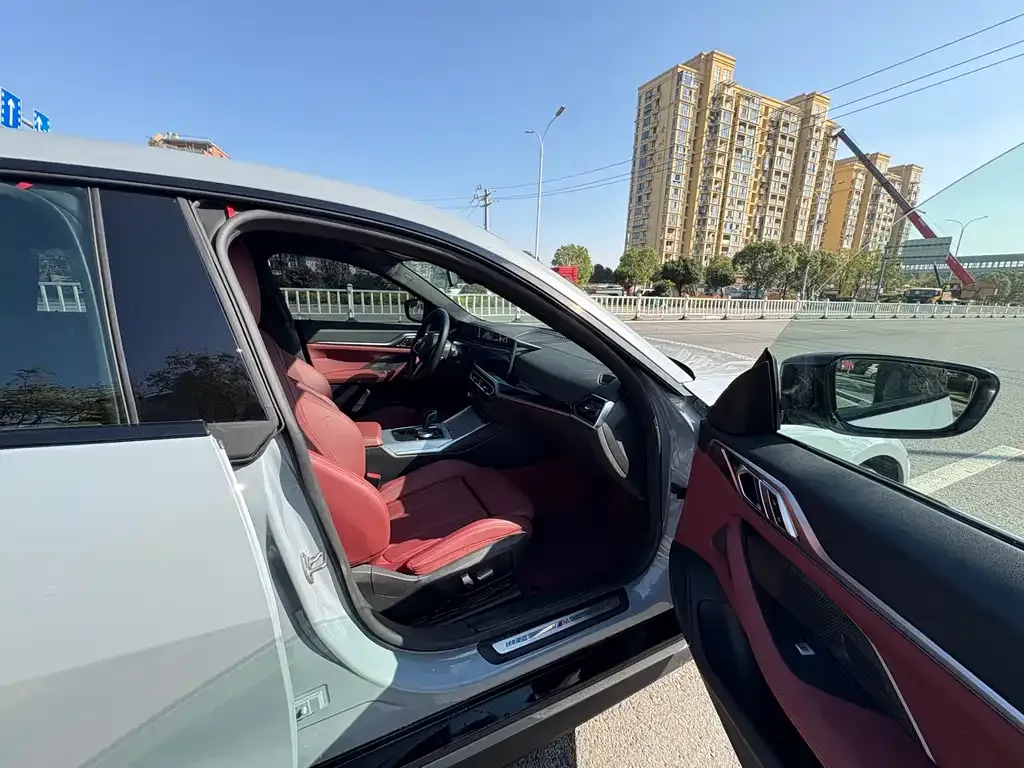 BMW i4 2023 из CN, фото 10