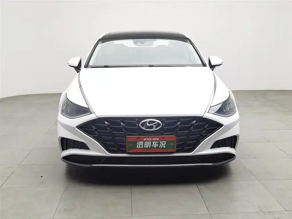 Hyundai Sonata — фото 3