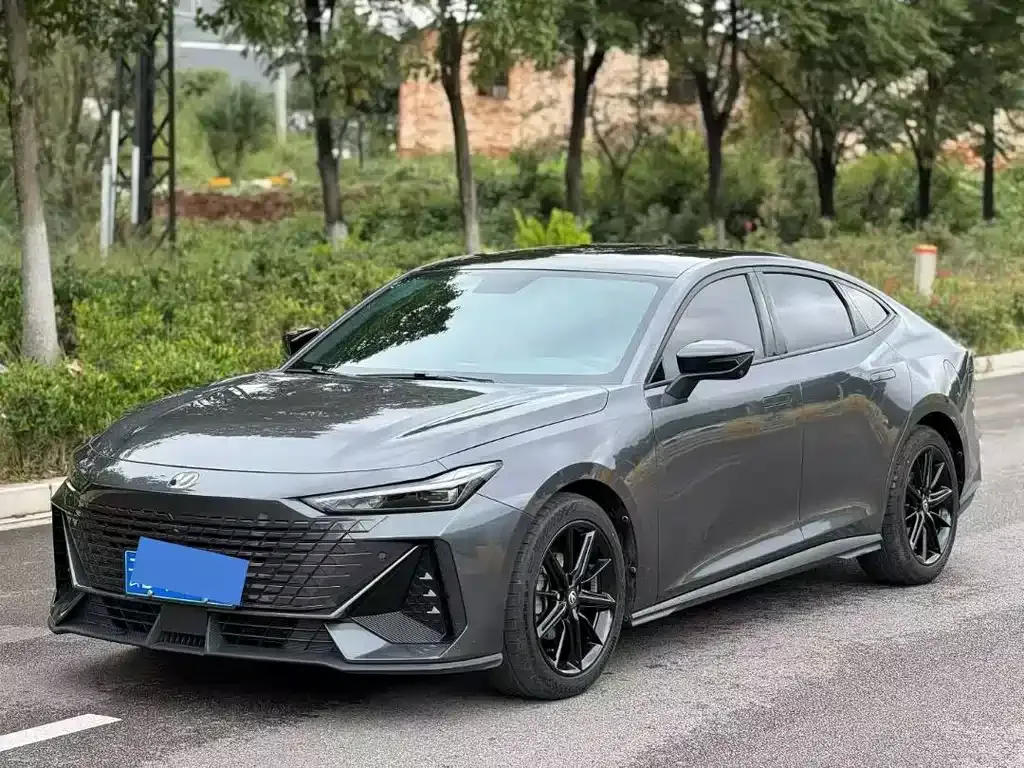 Changan UNI-V 2023 из CN, фото 1