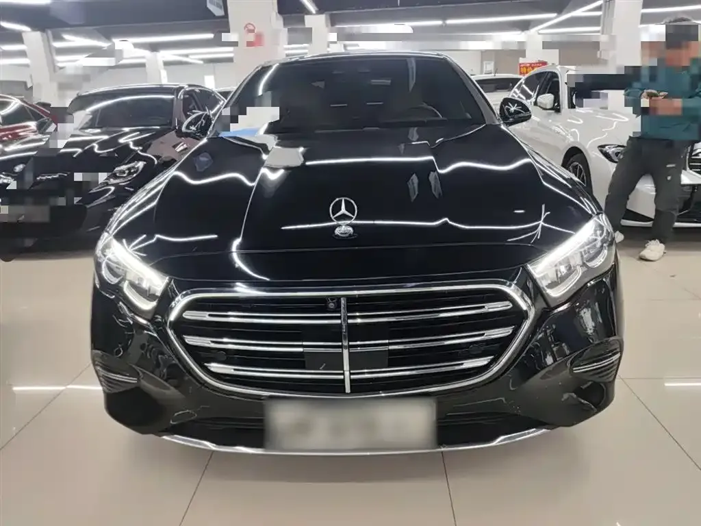 Mercedes-Benz E-Class 2024 из CN, фото 3