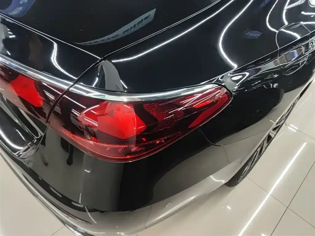 Mercedes-Benz E-Class 2024 из CN, фото 8