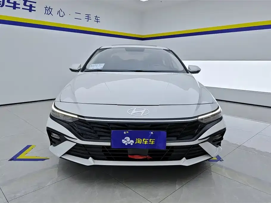 Hyundai Elantra 2024 из CN, фото 2