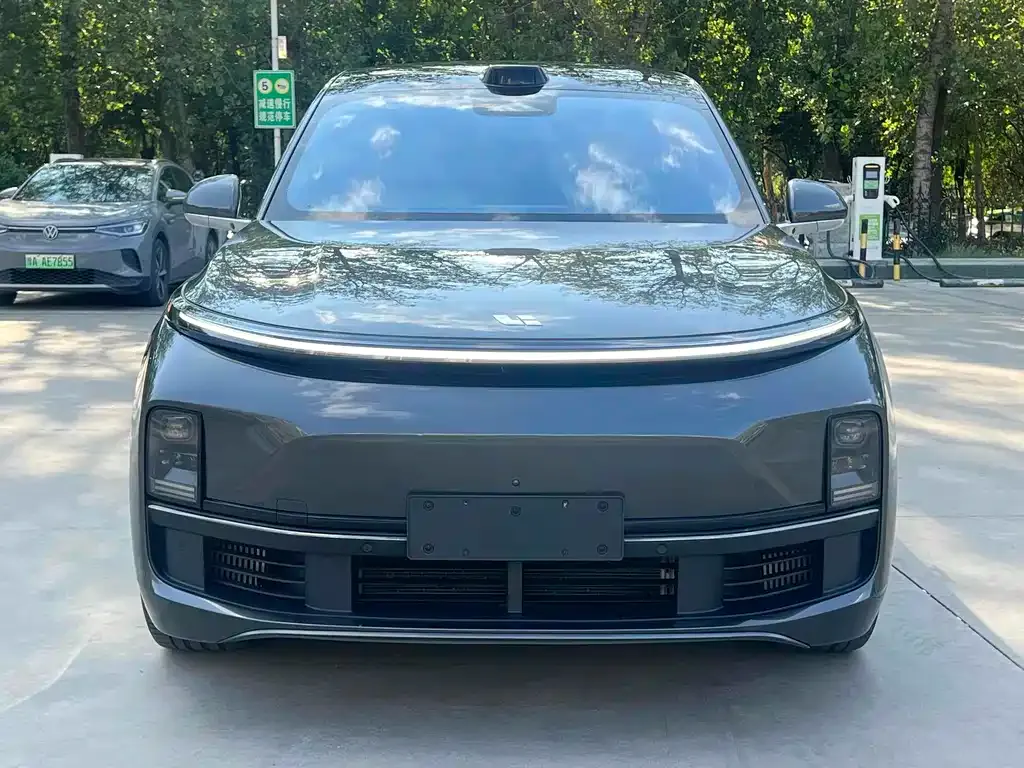 Li Auto L9 2023 из CN, фото 2
