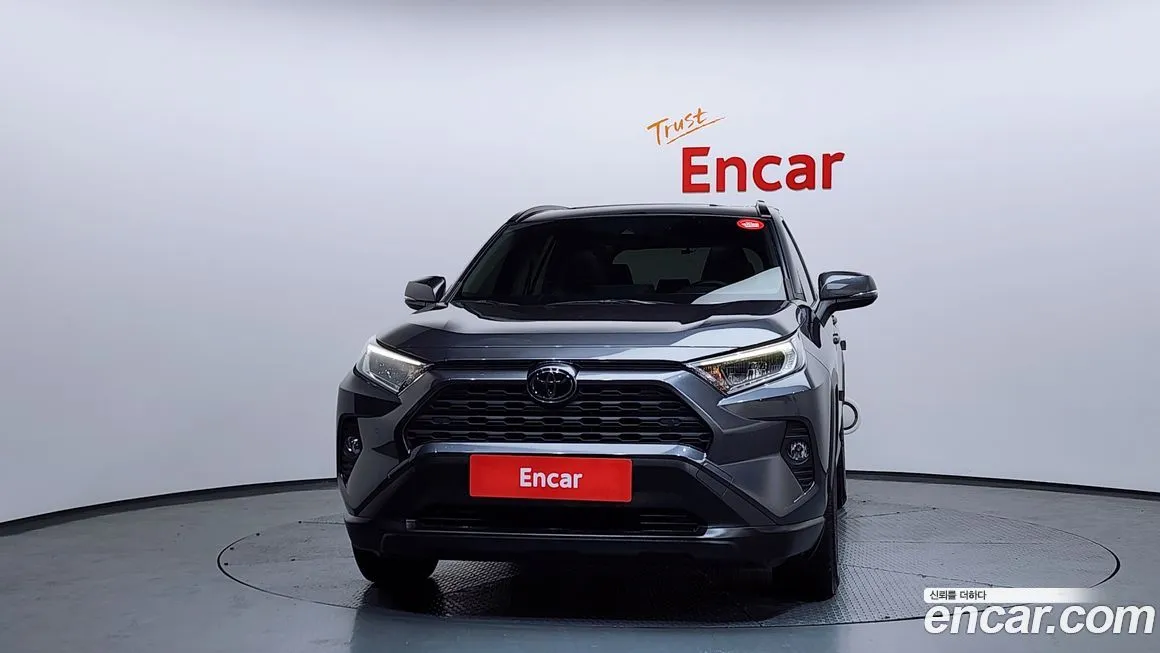 Toyota RAV4 2021 из KR, фото 3