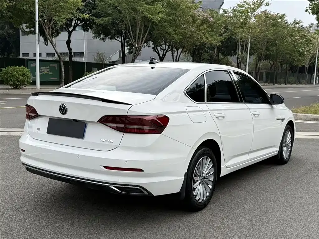 Volkswagen Lavida 2022 из CN, фото 6