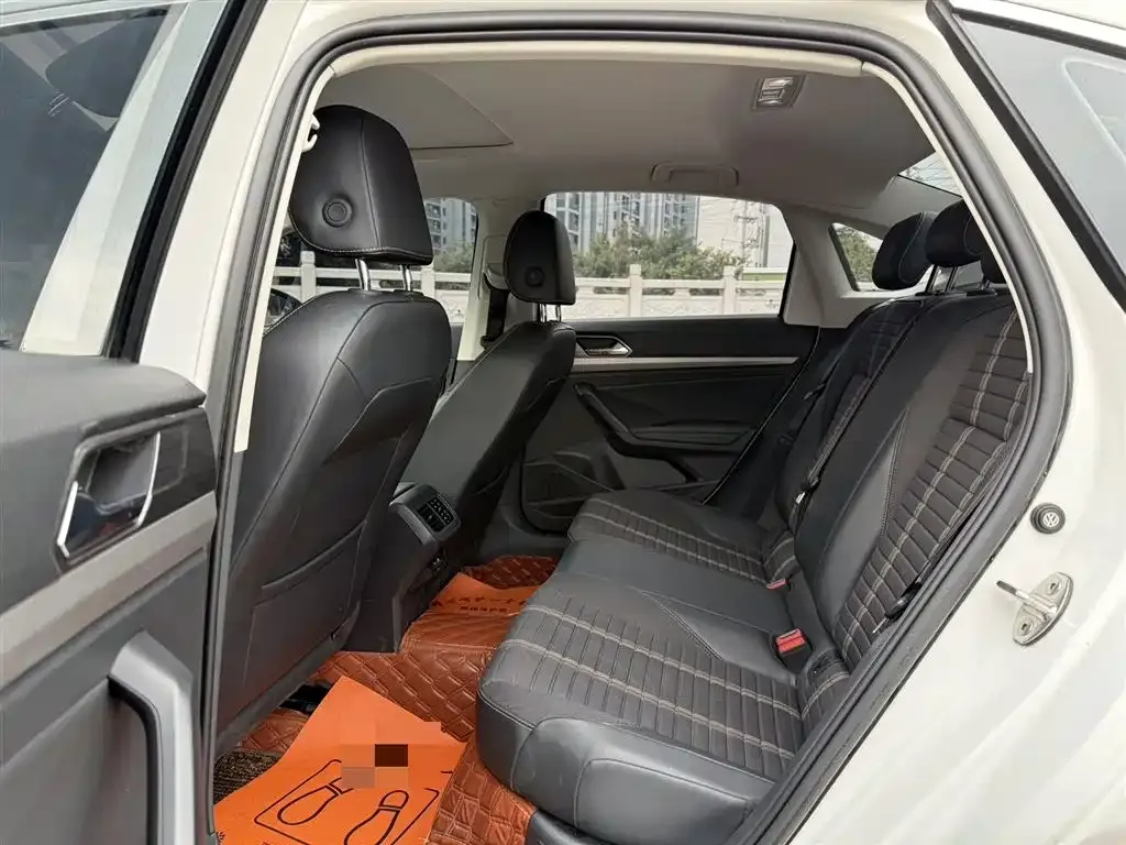 Volkswagen Lavida 2022 из CN, фото 9