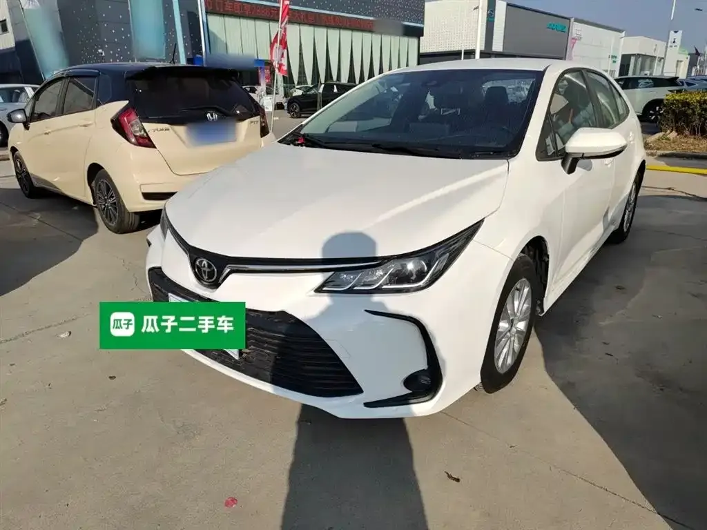 Toyota Corolla 2024 из CN, фото 2