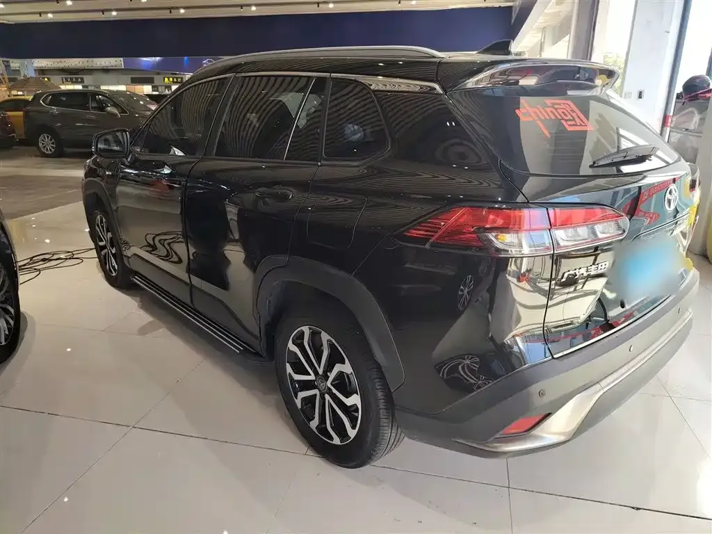 Toyota Frontlander 2024 из CN, фото 5