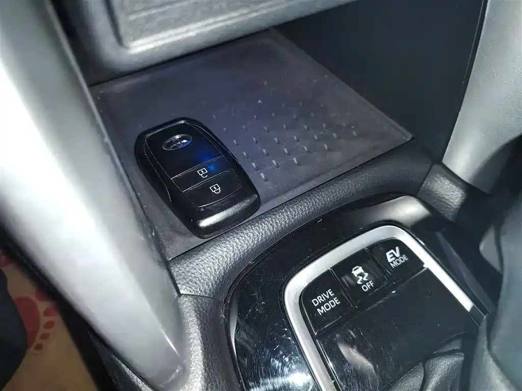 Toyota Frontlander 2024 из CN, фото 9