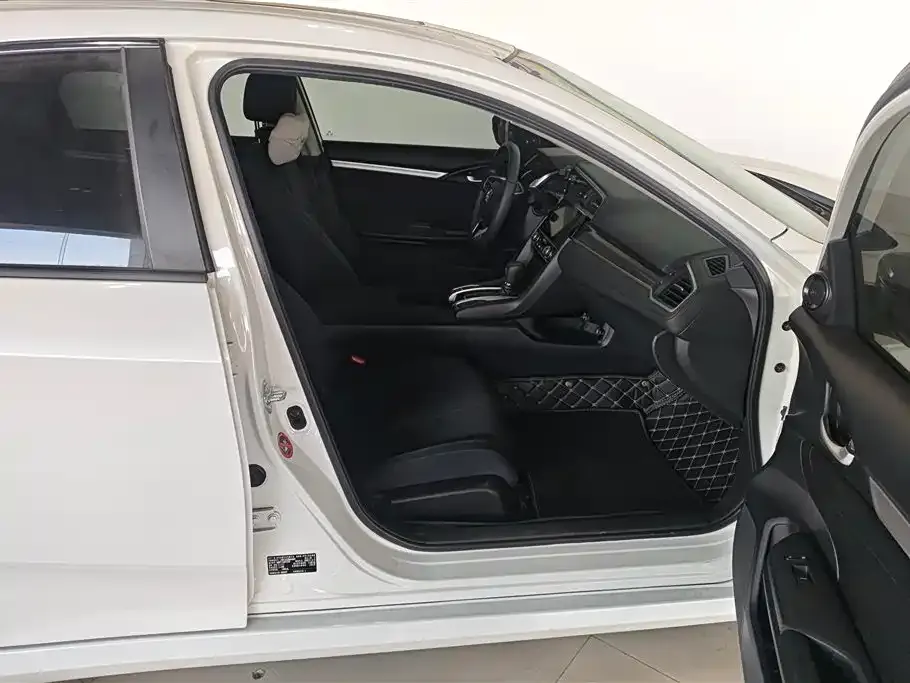 Honda Civic 2021 из CN, фото 8