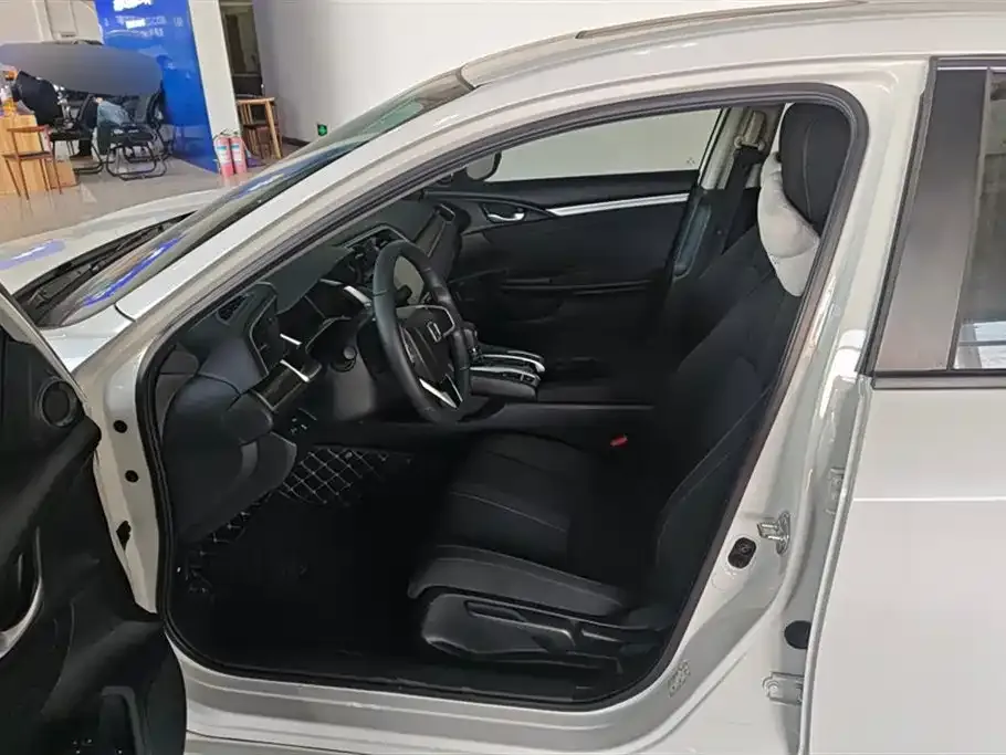 Honda Civic 2021 из CN, фото 9