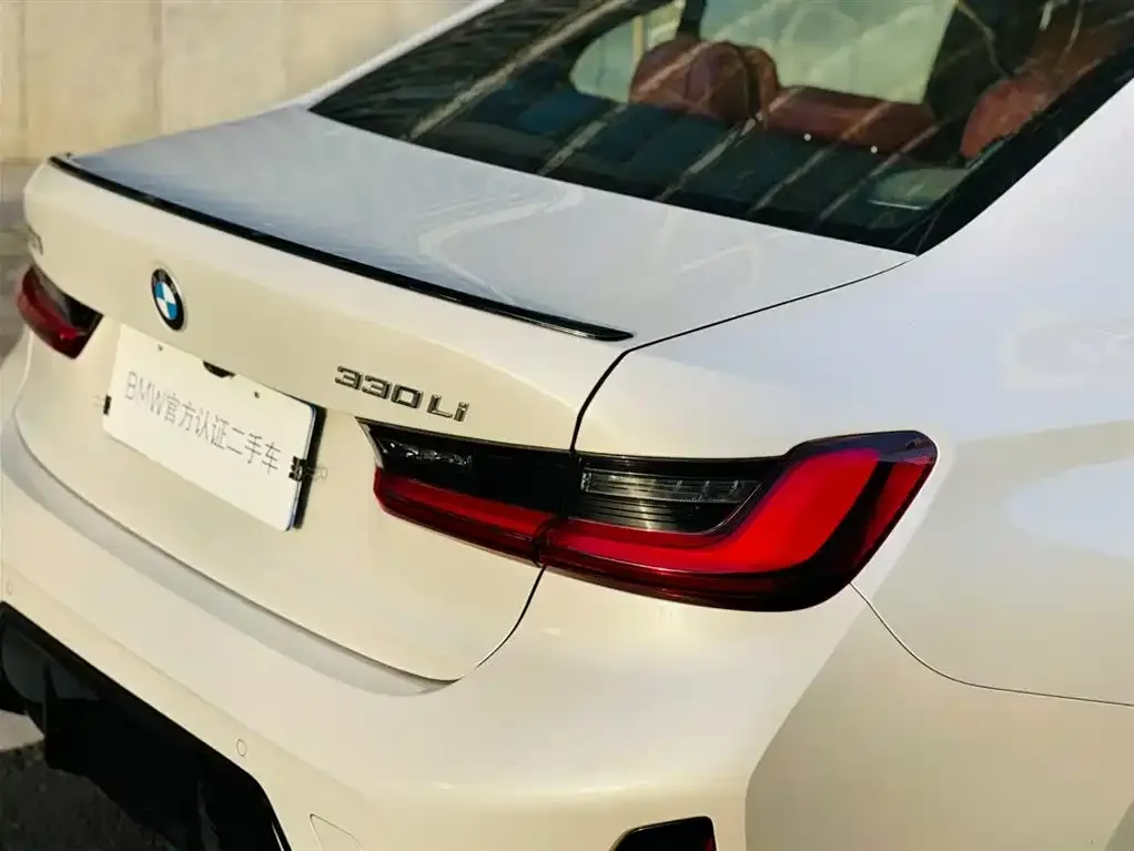 BMW 3 Series 2024 из CN, фото 8