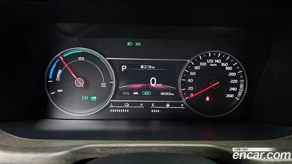 Kia Sorento — фото 8