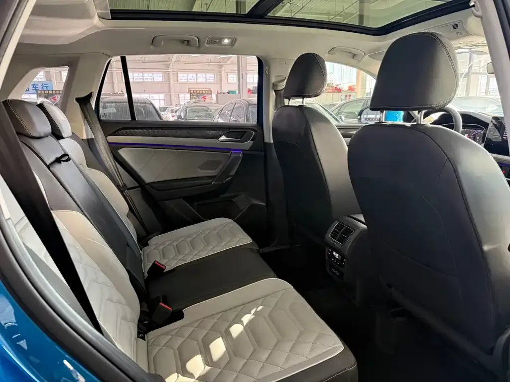 Volkswagen Tayron 2022 из CN, фото 6