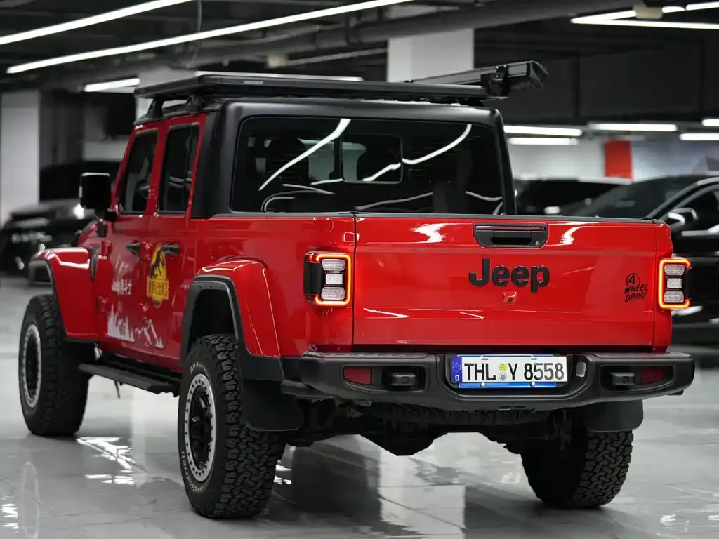 Jeep Gladiator 2022 из CN, фото 10