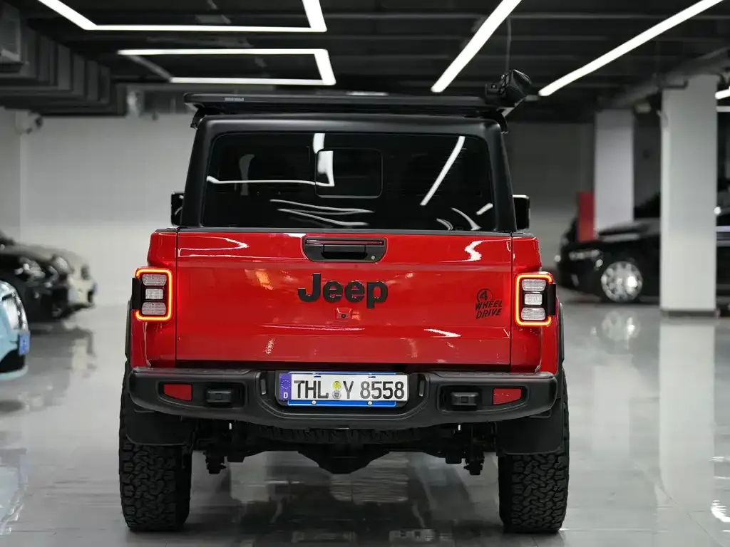 Jeep Gladiator 2022 из CN, фото 9