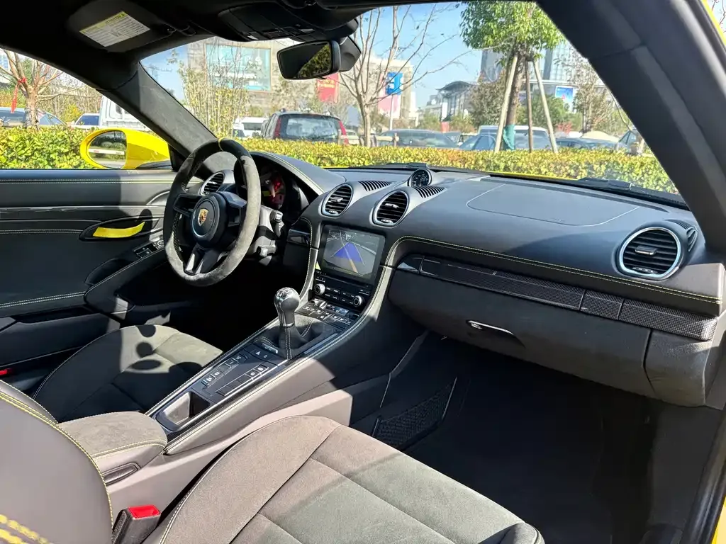 Porsche 718 2025 из CN, фото 6