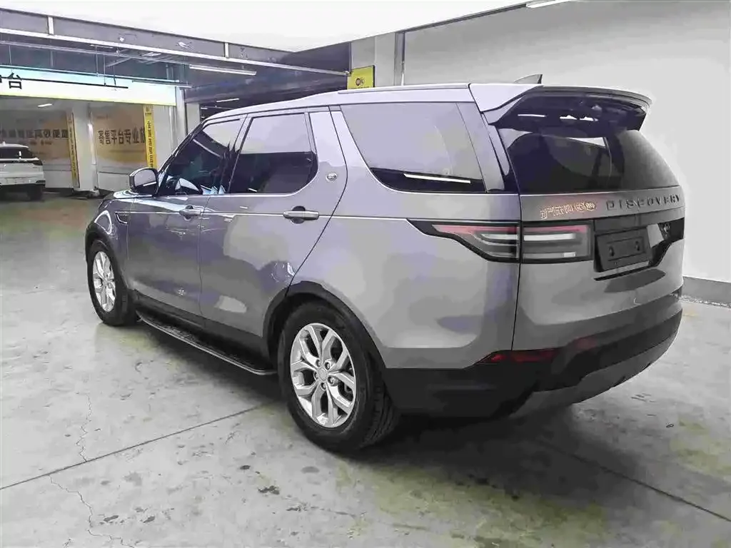Land Rover Discovery — фото 6