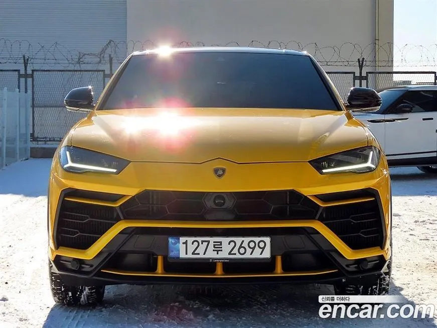 Lamborghini Urus 2021 из KR, фото 2