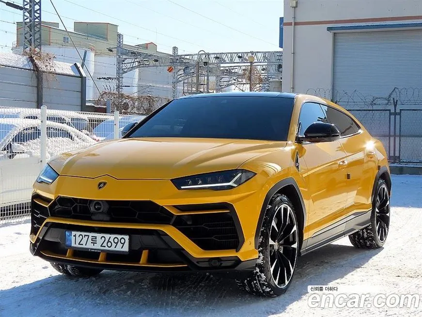 Lamborghini Urus 2021 из KR, фото 1
