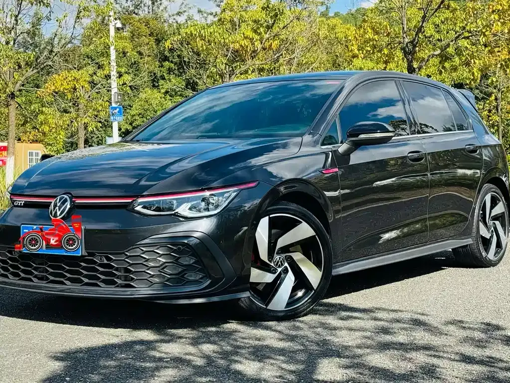 Volkswagen Golf GTI 2022 из CN, фото 1