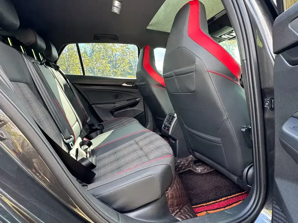 Volkswagen Golf GTI 2022 из CN, фото 7