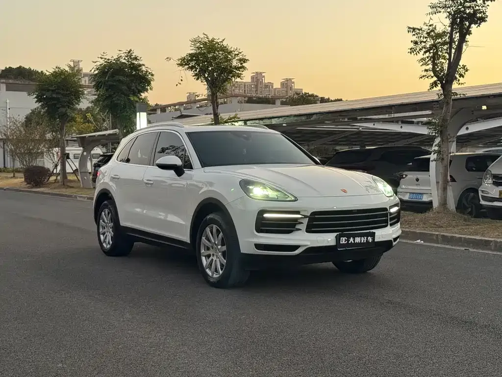 Porsche Cayenne 2022 из CN, фото 3