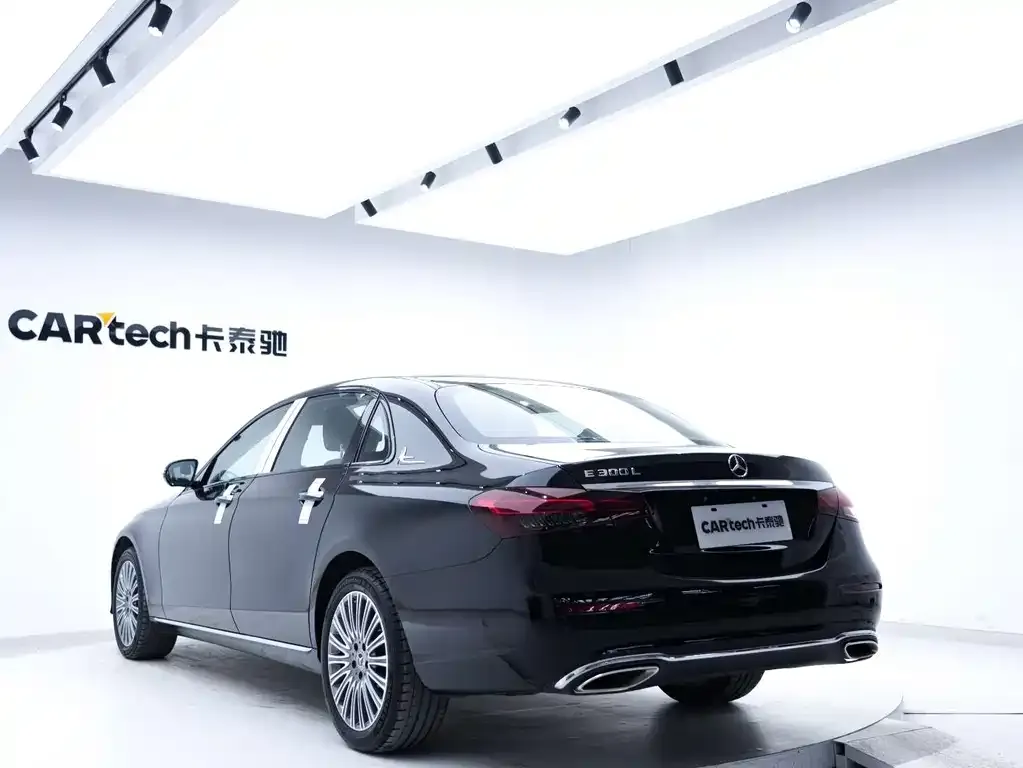 Mercedes-Benz E-Class 2021 из CN, фото 10
