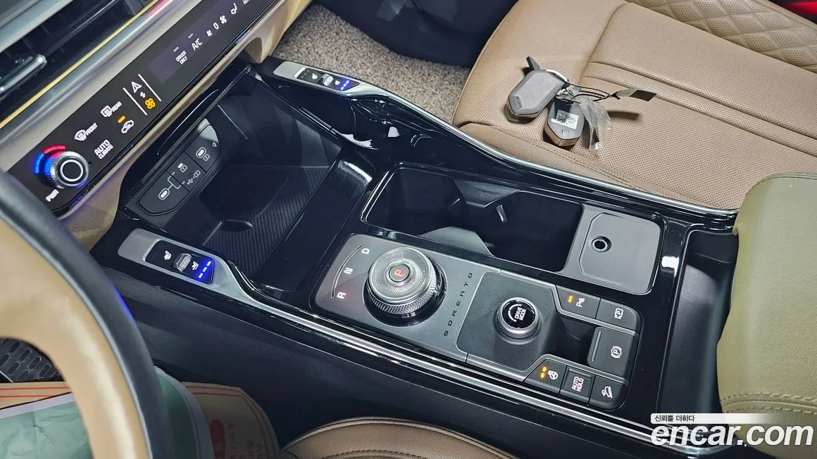Kia Sorento — фото 9
